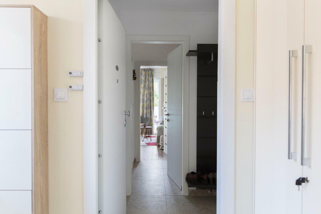 New Modern Apartment Near A Beach In Center スプリト エクステリア 写真